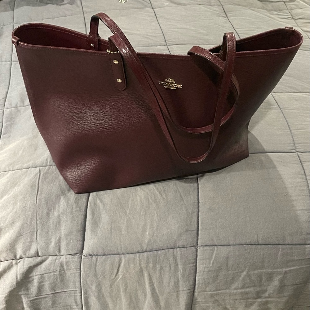 A classic! Burgandy Coach tote. Reversible